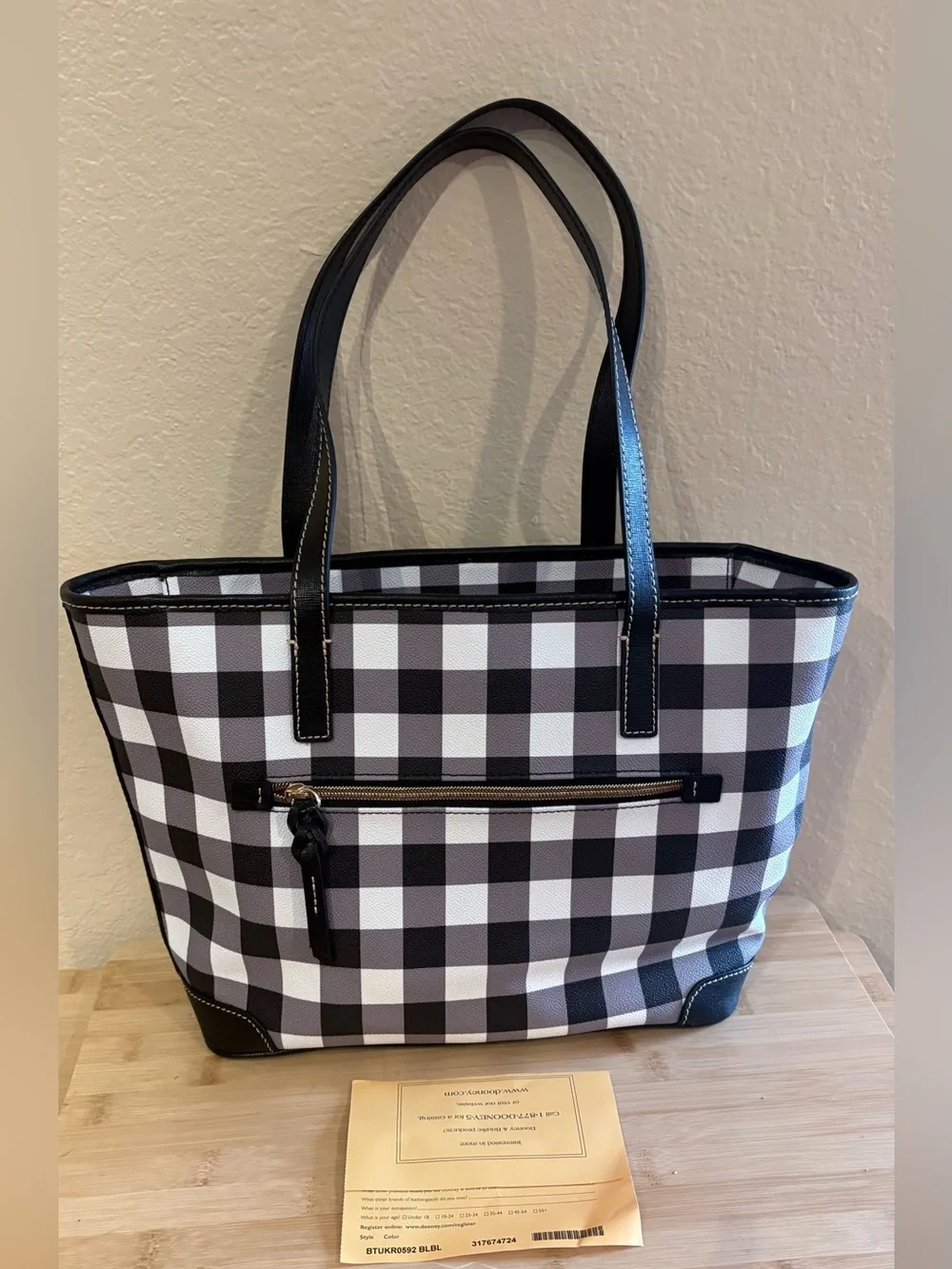 Dooney & Bourke Charleston Shopper Tote buffalo check black and white NWT - Picture 2 of 6